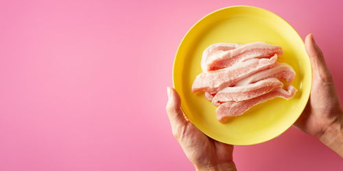 全国猪肉批发价格小幅上涨，食用农产品市场整体平稳